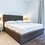 Alpencity Gæstehus 3*