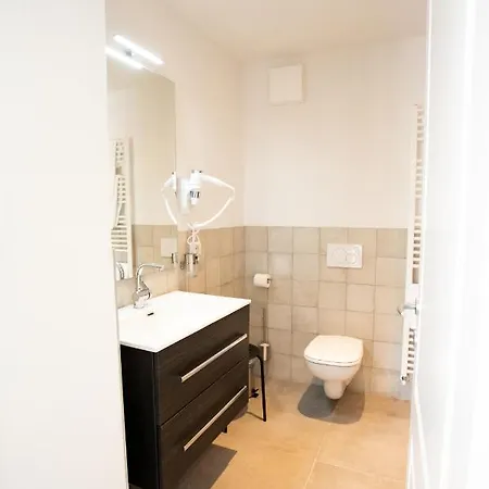 Alpencity Affittacamere 3*