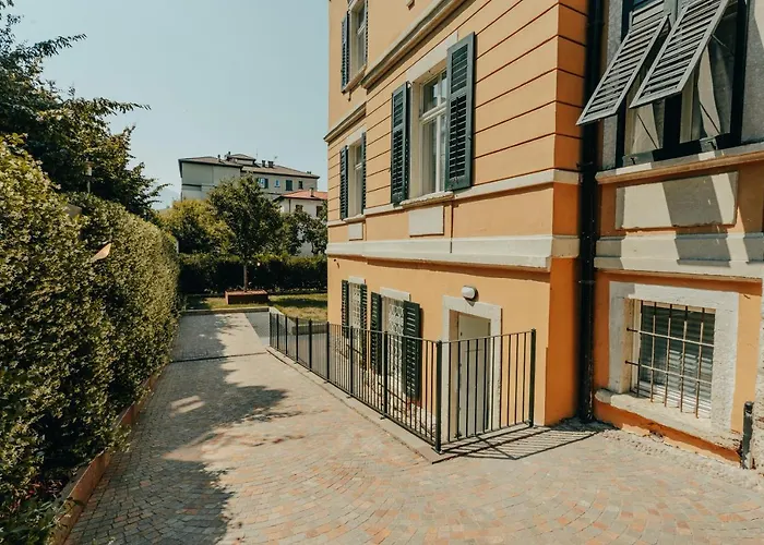 Affittacamere Alpencity 3*